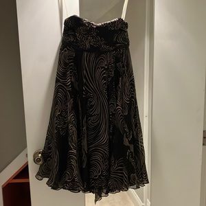 Beautiful strapless dress!